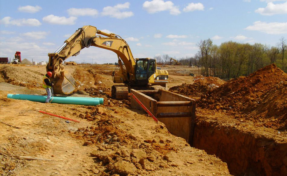 Instalación de riegos automáticos poraspersión y por goteo